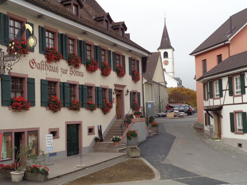 Gasthaus Zur Sonne Aesch  المظهر الخارجي الصورة