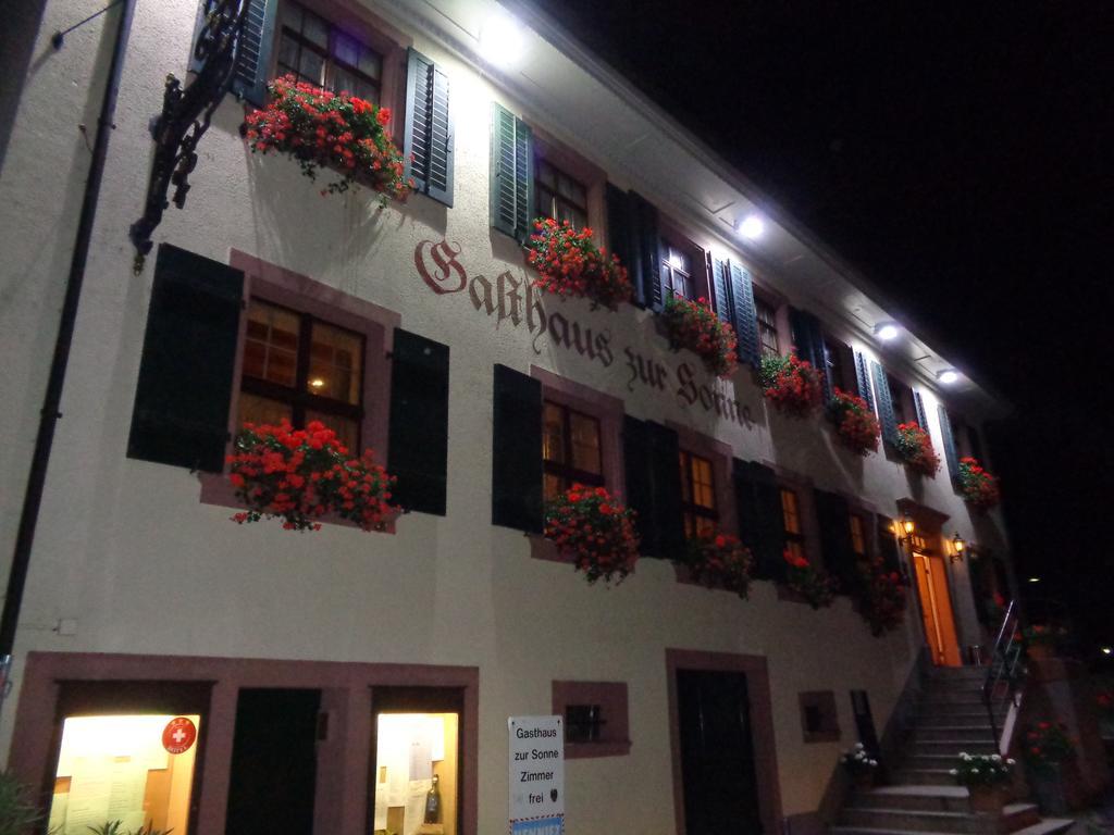 Gasthaus Zur Sonne Aesch  المظهر الخارجي الصورة